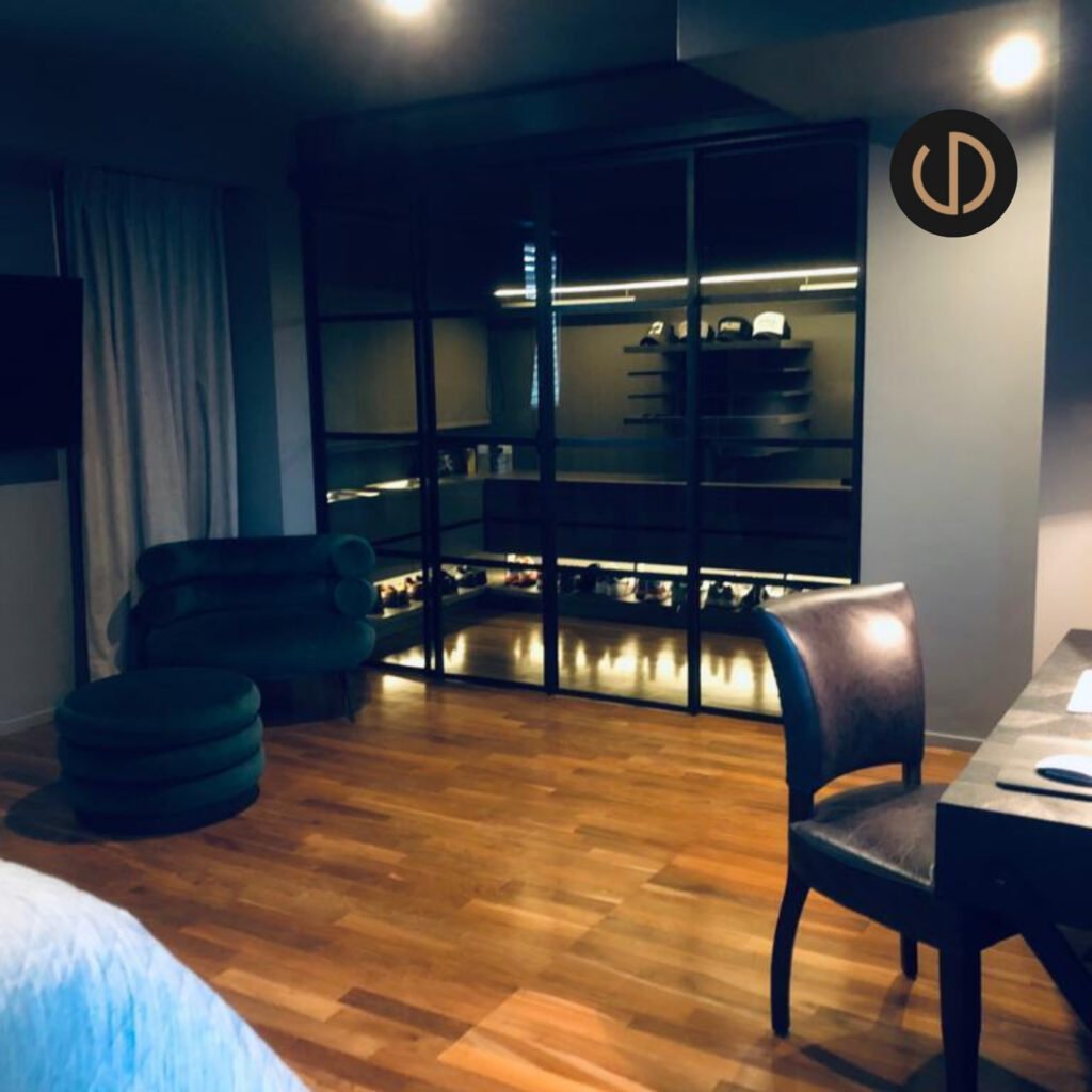 Departamento | Piso de categoría | ID: MK – 9