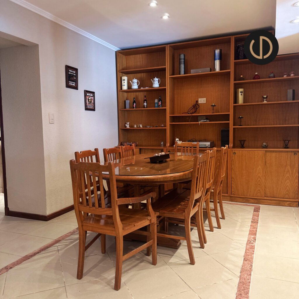 Casa | 4 dormitorios – 3