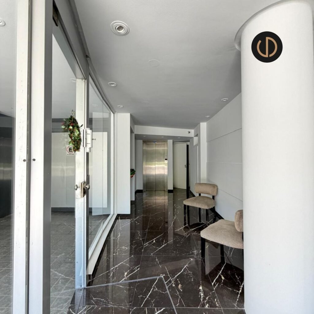 Piso sobre Plaza Paso – 7